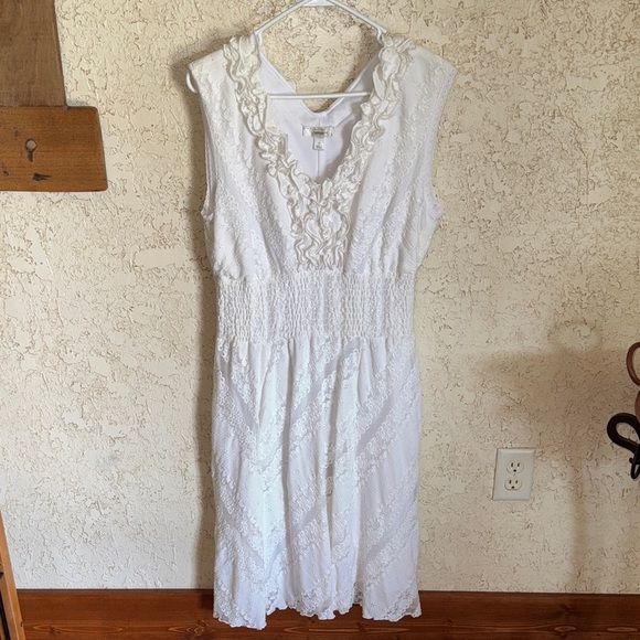 Dress Barn Dresses & Skirts - White Sleeveless Dress by Dressbarn